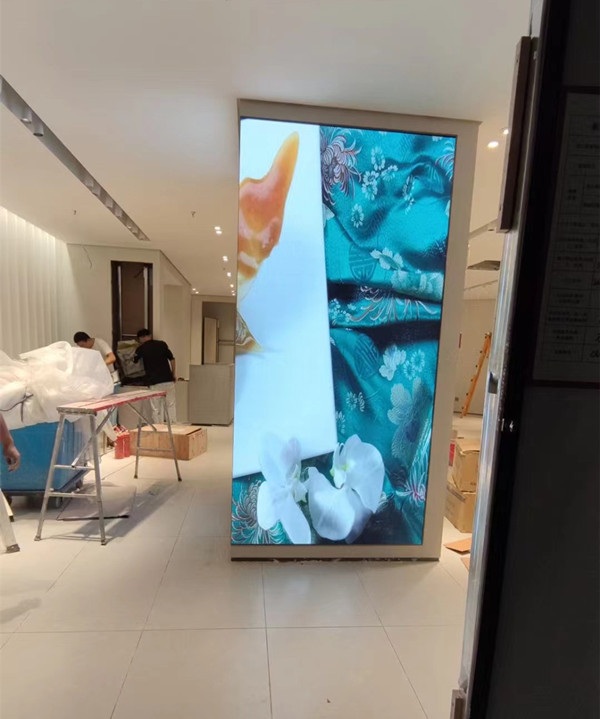 鼎湖商场门店转角LED显示屏